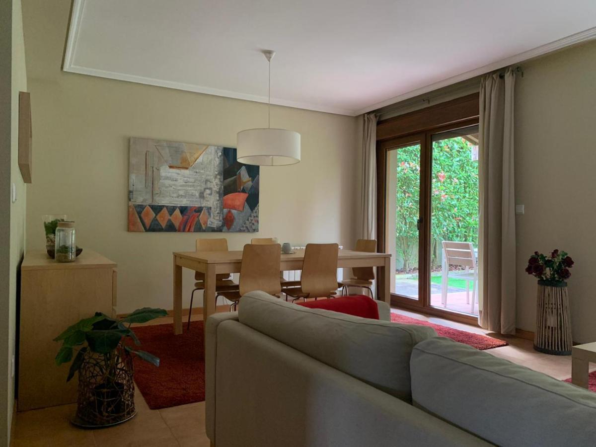 Precioso Adosado En Urbanizacion Con Campo De Golf Villa Mino Exterior photo